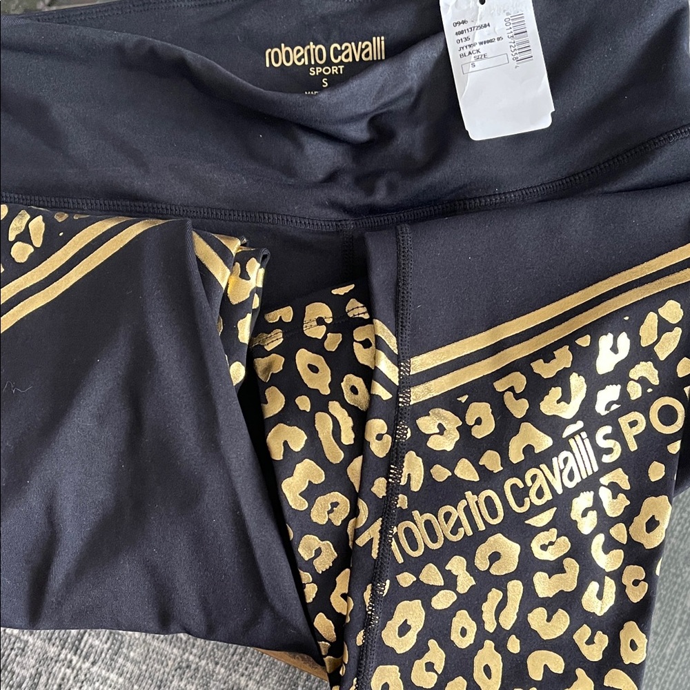 Roberto cavalli cheeta print and black leggings
